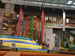 -蒙特利亲子乐园