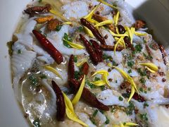 -江渔儿酸菜鱼·拔草餐厅(虎门君乐汇店)
