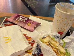 -麦当劳(百联西郊购物中心店)