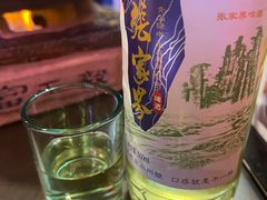 -富正毅三下锅·湘西韵味(天门山索道店)