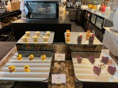 -圣丰索菲特·2 On 988 Café 自助餐厅