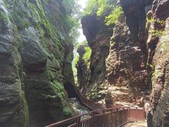 -龙潭大峡谷