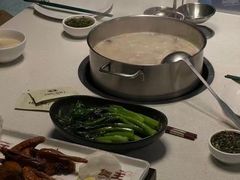 -煲王粤菜餐厅(中侨中心店)