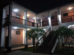 -侯臣咖啡文化村