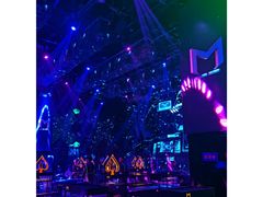 -MEGA PARTY CLUB