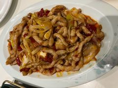 鱼香肉丝-付掌柜在成都·热炒砂锅集(金禾店)
