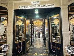 -BUTTERFUL&CREAMOROUS 黄油与面包(万象城店)