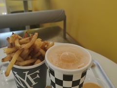 -纽约薯条(世豪广场店)