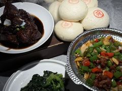 -绍兴老味道·非遗门店(银泰城店)