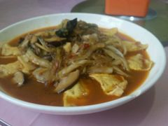 -侬佳蒸菜馆(听潮店)