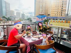 -老滇山寨•云南特色菜•地方菜•民族风情歌舞表演(金碧店)