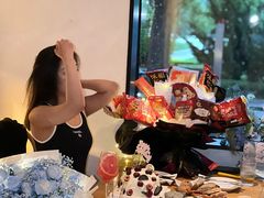 -爱丽优甜ellyelly