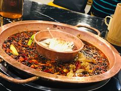 -巴隆门重庆老火锅(太湖路店)