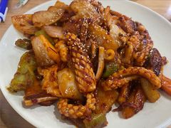 辣炒鱿鱼-贤花饭店(城阳店)