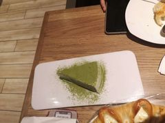 -必胜客(新中纬店)