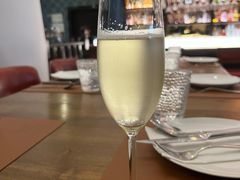 -Golden Lily河内巴黎法越料理餐厅(建国西路店)