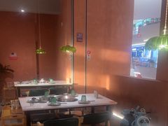 -喃喃椰·糟粕醋·椰子鸡火锅(七堡花园店)