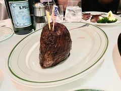-Wolfgang’s Steakhouse 沃夫冈牛排馆(上海白玉兰广场店)