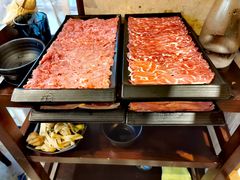 -六扇门潮汕牛肉火锅(BGC店)