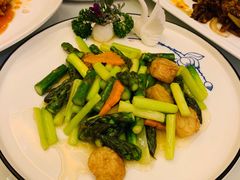 -鹿鸣春饭店(总店)