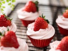 春樱草莓蛋糕-星巴克臻选(杭州万象城店)