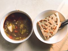 -刘老虎肉丸糊辣汤(总店)