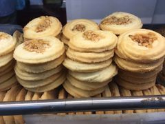 -上海哈尔滨食品厂(浦商百货昌里店)