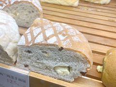 -BROAD面包路·欧式面包(龙湖时代C馆店)