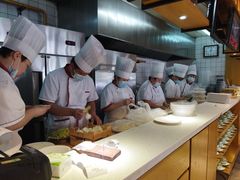 -伊喜饺子·烤鸭(五道口学院路店)
