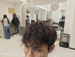 点击看大图 -摩登时代美发沙龙