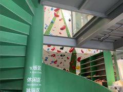 -绿壁虎攀岩基地(Tcar店)