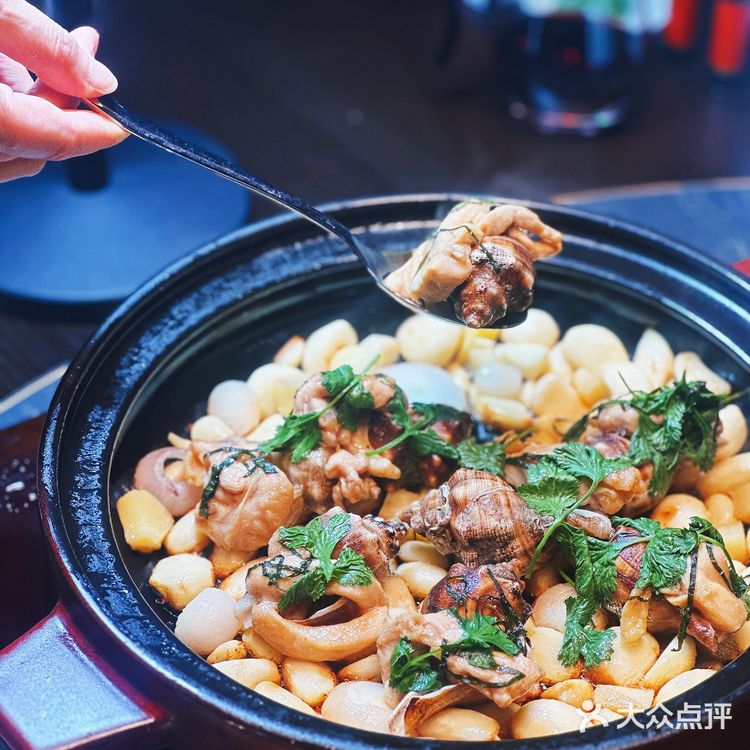 上海吃潮菜就来虹潮荟!