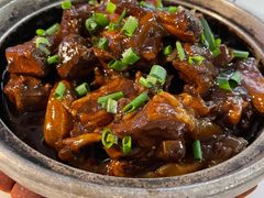 石锅牛筋腩-云中小雅