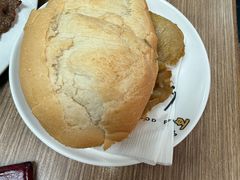 澳门猪扒包-百福麵家(新馬路店)