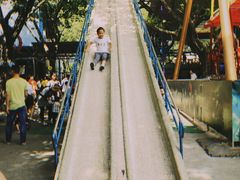 -顺德大良半月城游乐场