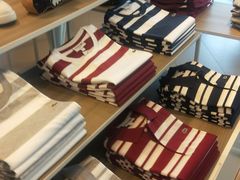 -LACOSTE(新中关购物中心店)