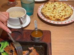 -菲滋意式餐厅(鄞州印象城店)