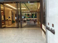 -亨得利钟表商店