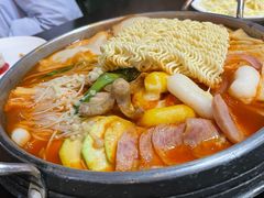 传统部队火锅-the frypan韩国炸鸡啤酒(五路居店)