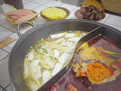 -重庆故事姊妹老火锅(财经学院店)