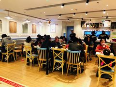 用餐区-满记甜品(巴黎春天宝山店)