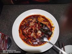 -茅庐川菜(威高广场店)