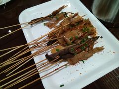 容城串串香-三个大叔东北烧烤·砂锅菜(西三旗店)