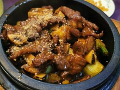 -鑫悦楼煎蟹·16年海鲜大排档
