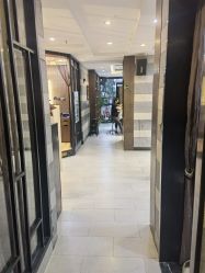 -首脑美发沙龙