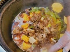 -品北铁锅炖  东北特色菜(北极大街店)