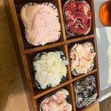 从食材到蘸料都很完美[比心]