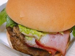 -麦当劳(展览路店)