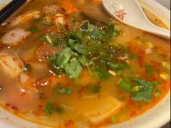 -大头虾越式风味餐厅(光明广场店)