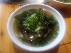 -大众跷脚牛肉馆·非遗传承单位(峨眉山店)